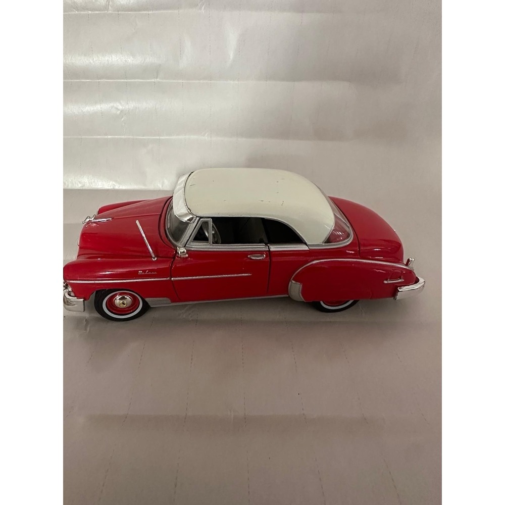 1950 CHEVROLET BEL AIR RED W/ WHITE TOP 1/24 DIECAST MODEL CAR MOTORMAX 73268